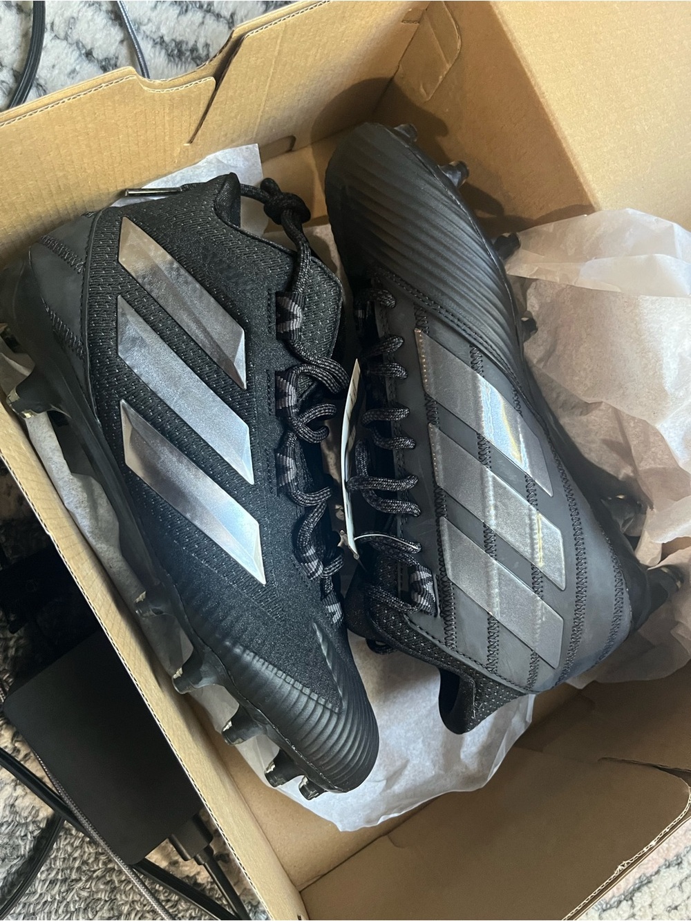adidas Men’s Black Athletic Carbon Freak Cleats with Silver Stripes Football 6.5